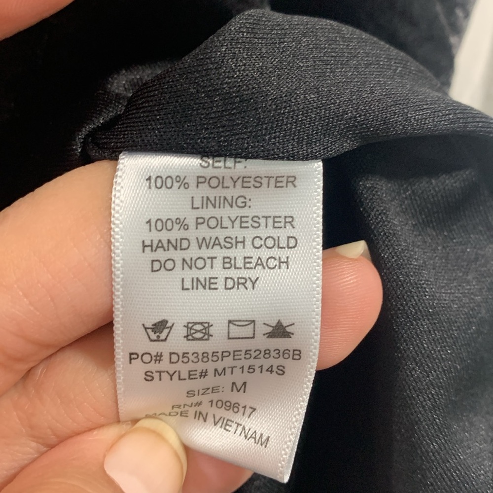 Shinestar Sleeveless Faux Button Up Blouse - Picture 7 of 7